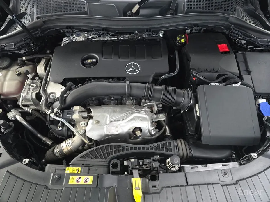 Mercedes-Benz GLA-Class 2020 GLA250 4MATIC