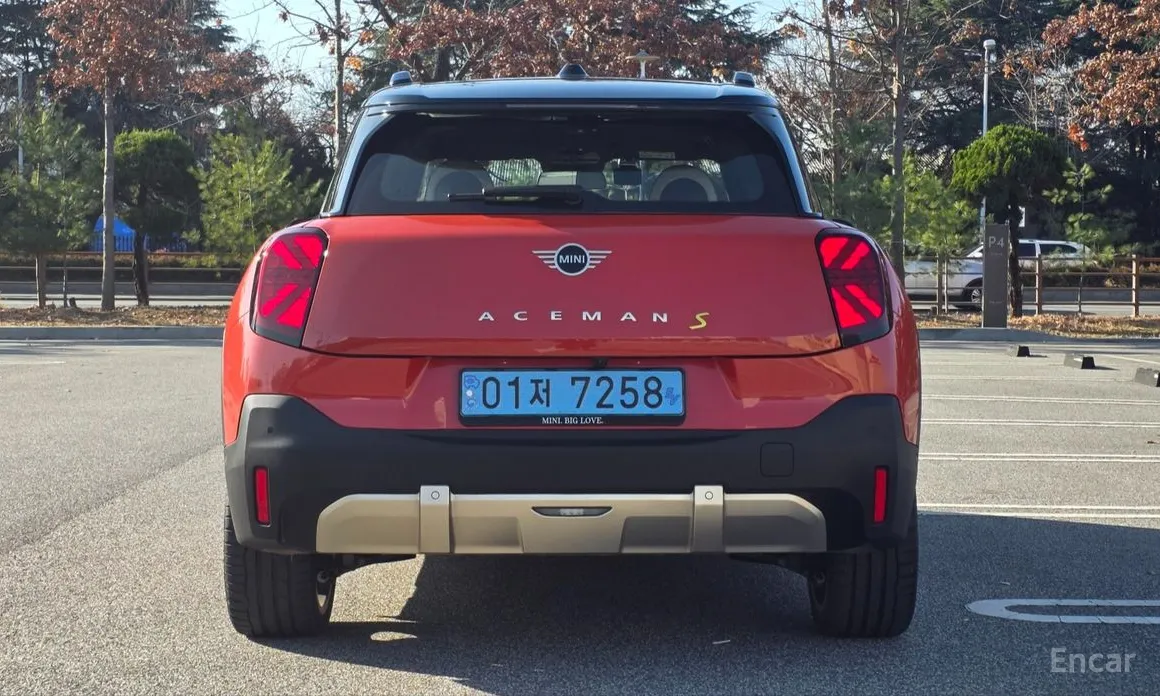 Mini Aceman 2025 SE Favoured