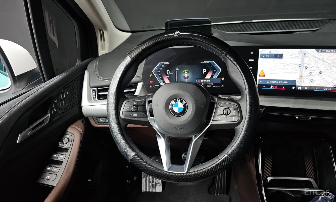 BMW 2 Series 2022 220i Advantage