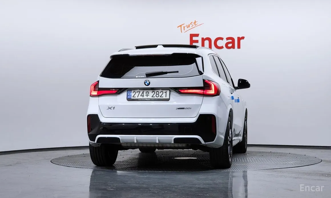 BMW X1 2023 xDrive 20i M Sport
