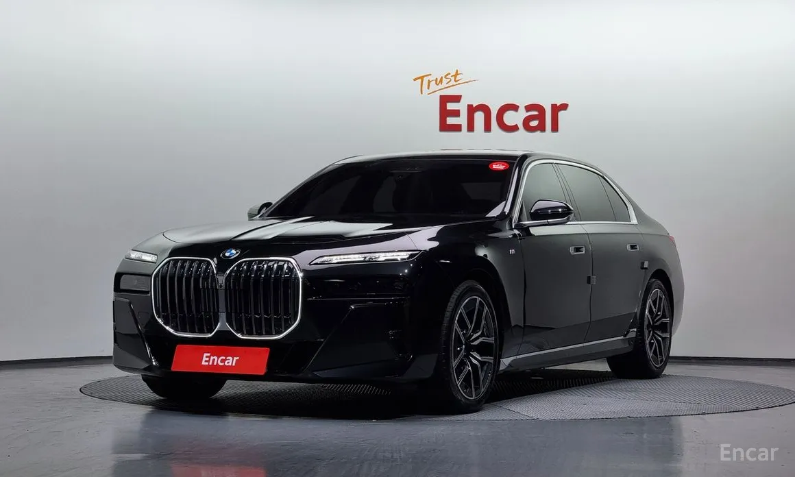 BMW 7 Series 2022 740d xDrive M Sport