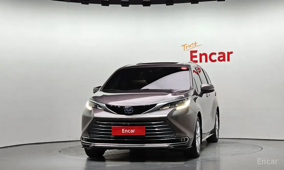 Toyota Sienna 2020 2.5 Hybrid 2WD