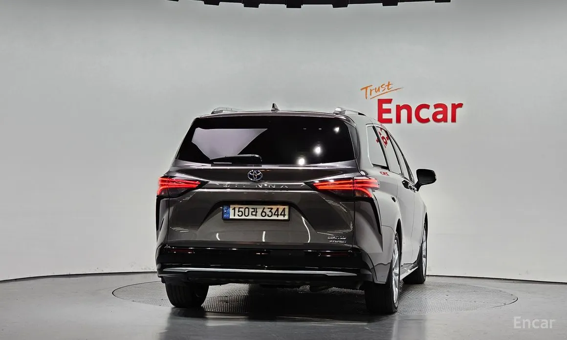 Toyota Sienna 2020 2.5 Hybrid 2WD