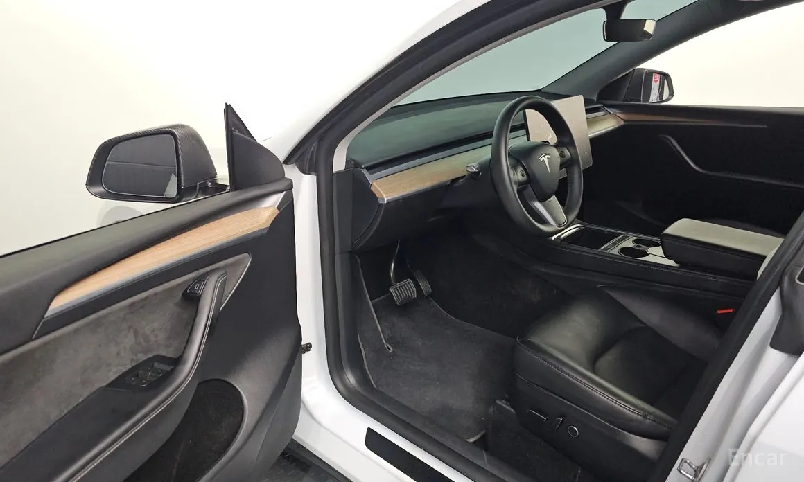 Tesla Model Y 2020 RWD