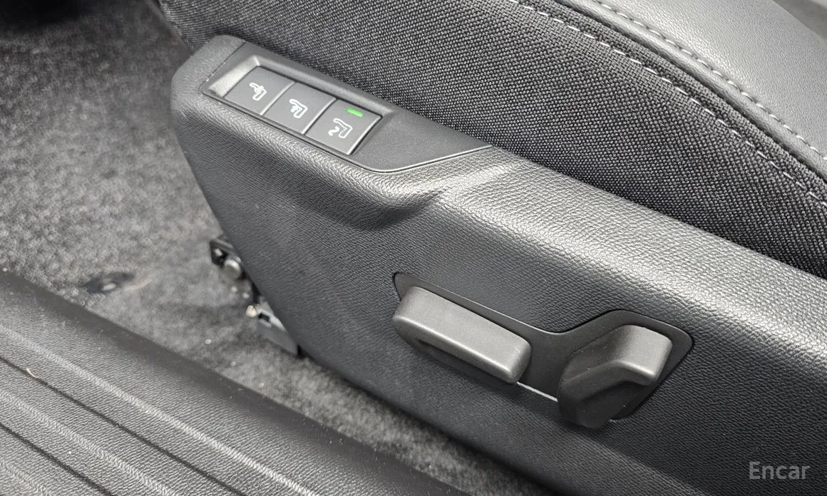 Peugeot 2008 2020 EV GT