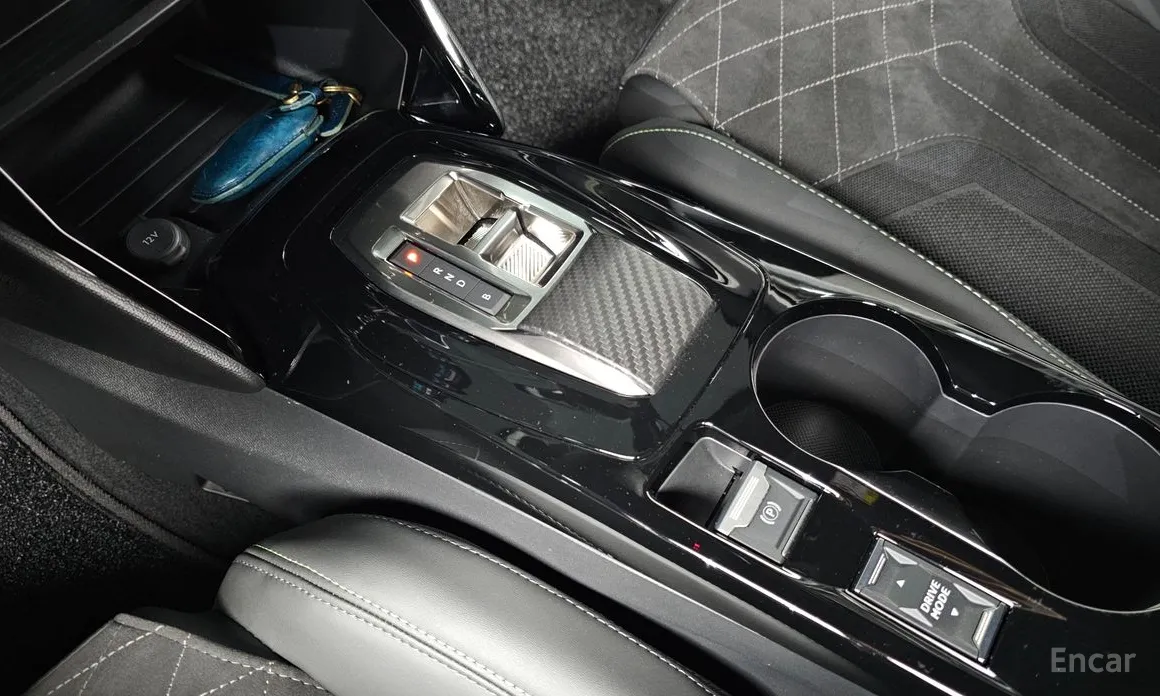 Peugeot 2008 2020 EV GT