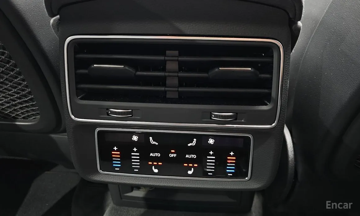 Audi RS Q8 2020 4.0 TFSI Quattro Performance