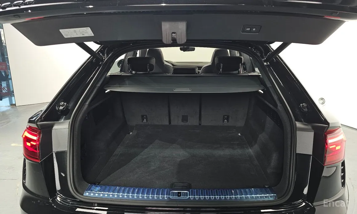 Audi RS Q8 2020 4.0 TFSI Quattro Performance