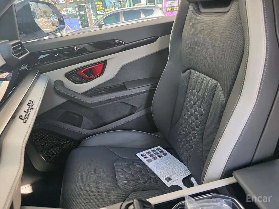 Lamborghini Urus 2018 4.0 V8 SE