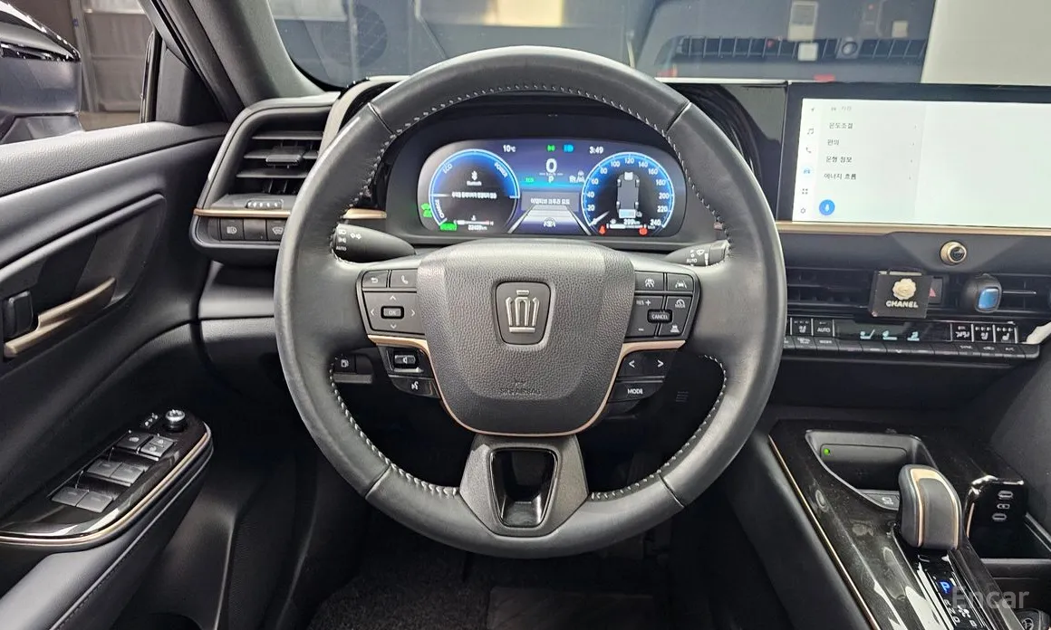 Toyota Crown 2023 2.5 4WD Hybrid