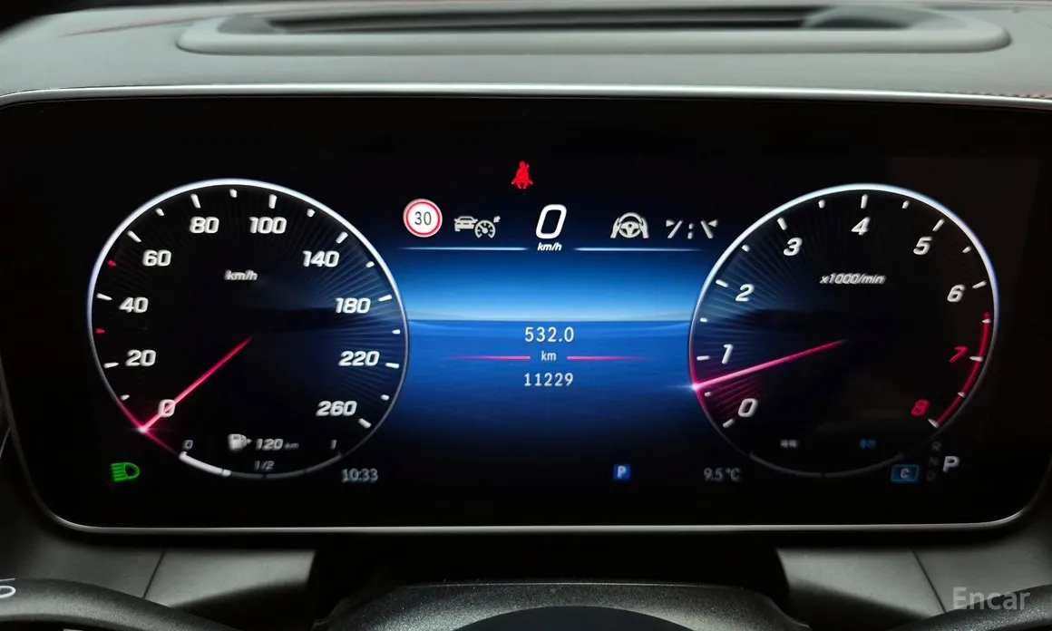 Mercedes-Benz GLC-Class 2023 GLC300 4MATIC AMG Line