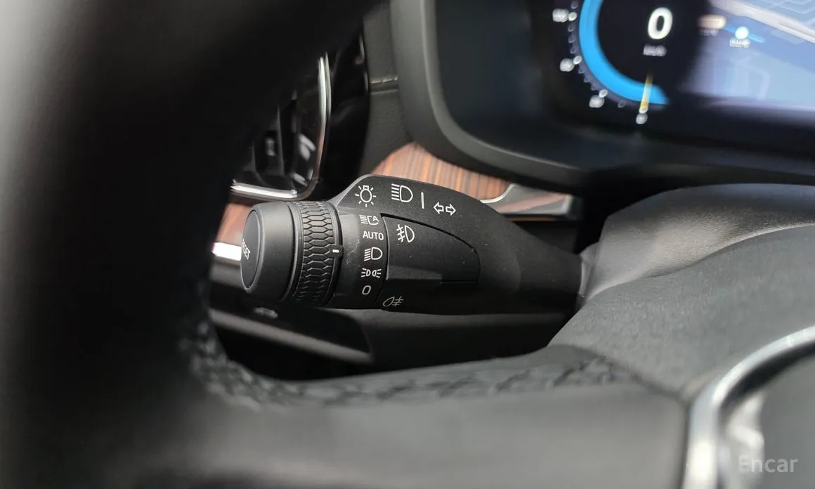 Volvo S60 2019 B5 Ultimate Bright