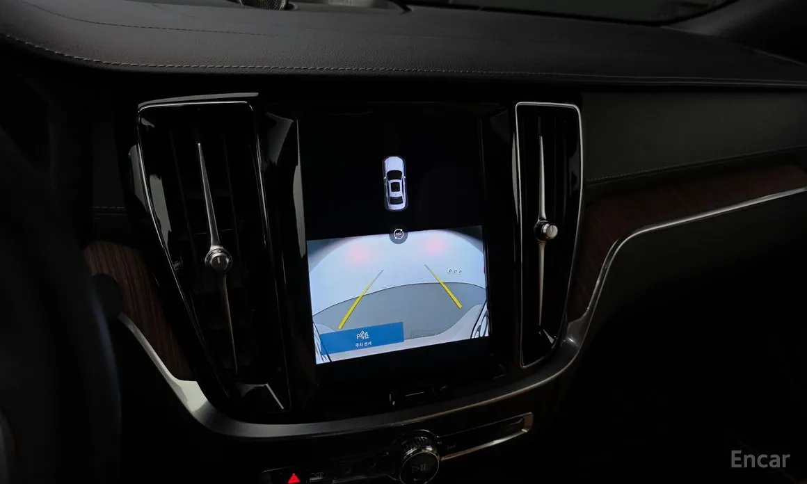 Volvo S60 2019 B5 Ultimate Bright