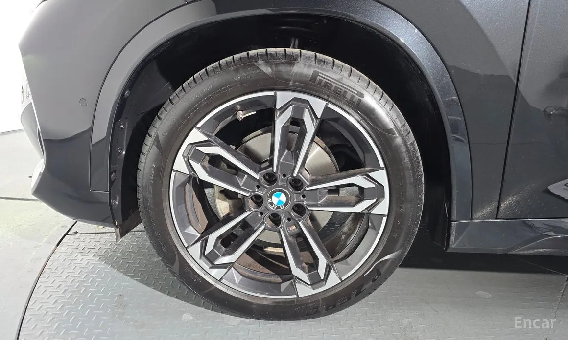 BMW X1 2023 sDrive 20i M Sport