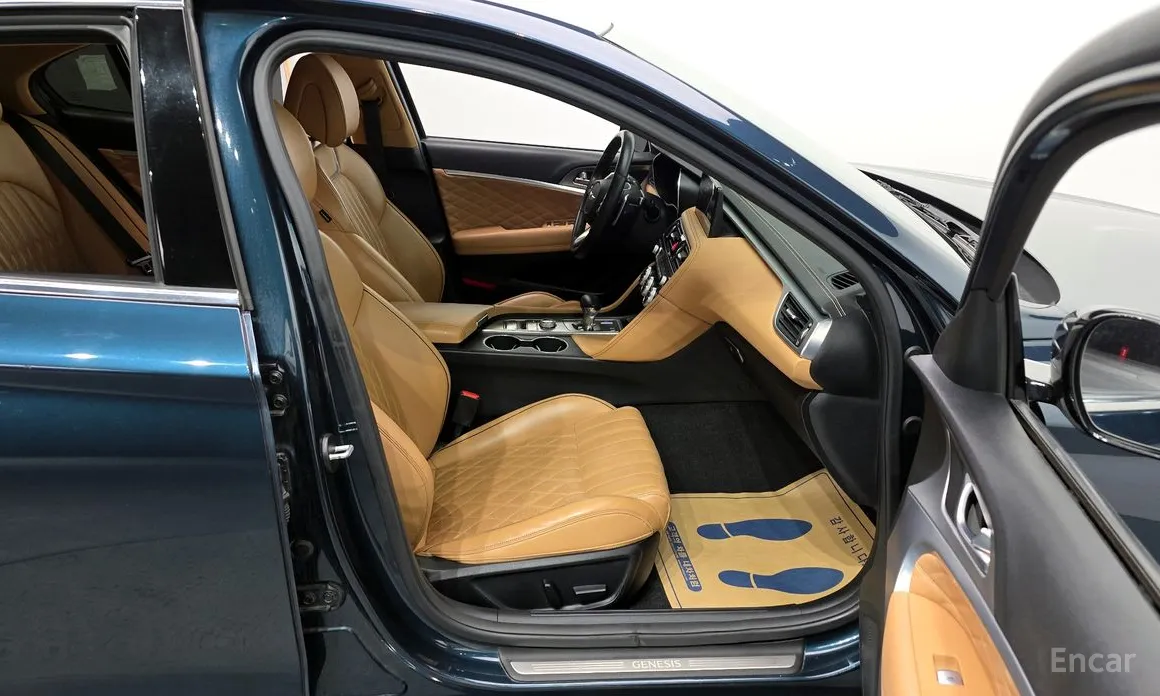 Genesis G70 2022 Gasoline 2.0T 2WD