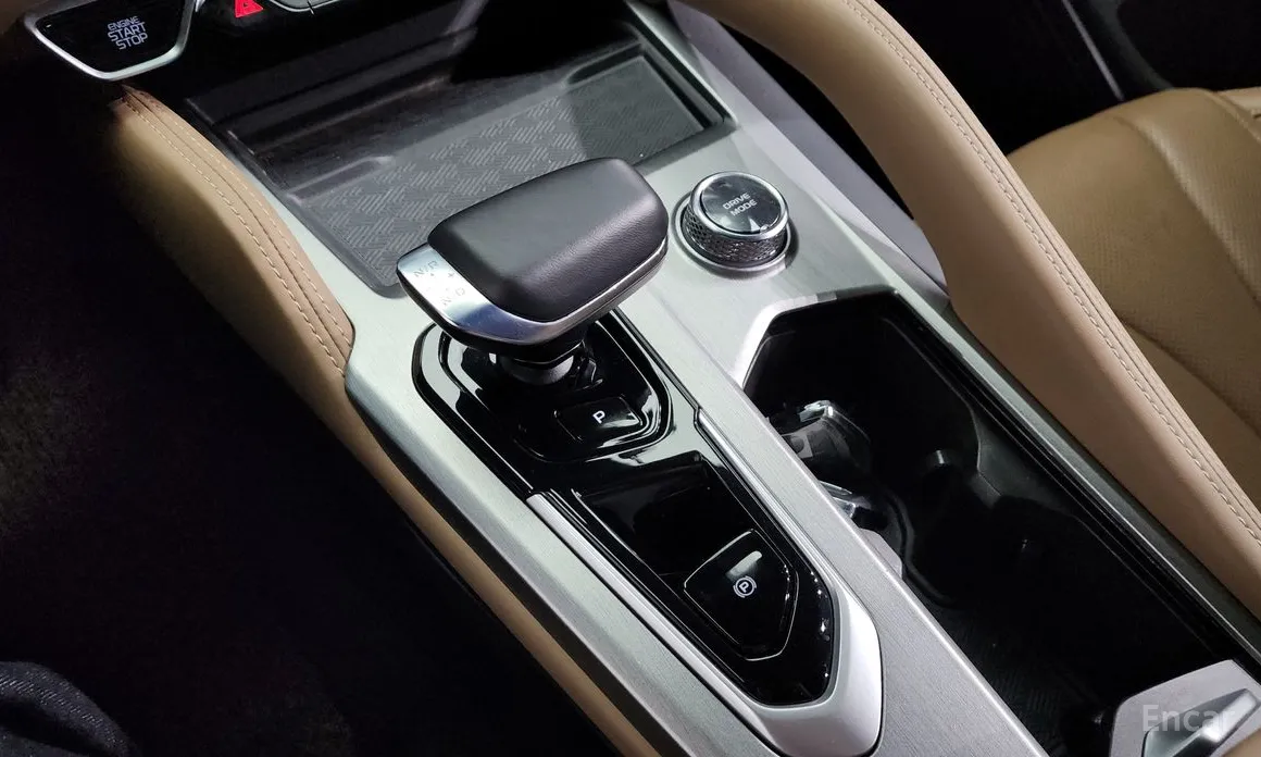 Renault Grand Koleos 2024 1.5 E-TECH Iconic 2WD