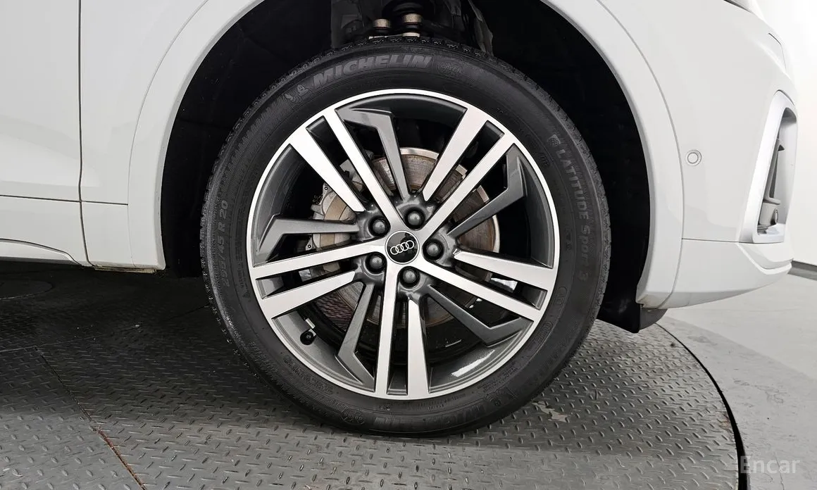 Audi Q5 2017 45 TFSI Quattro Premium