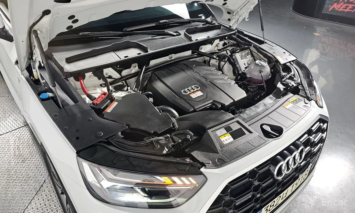 Audi Q5 2017 45 TFSI Quattro Premium