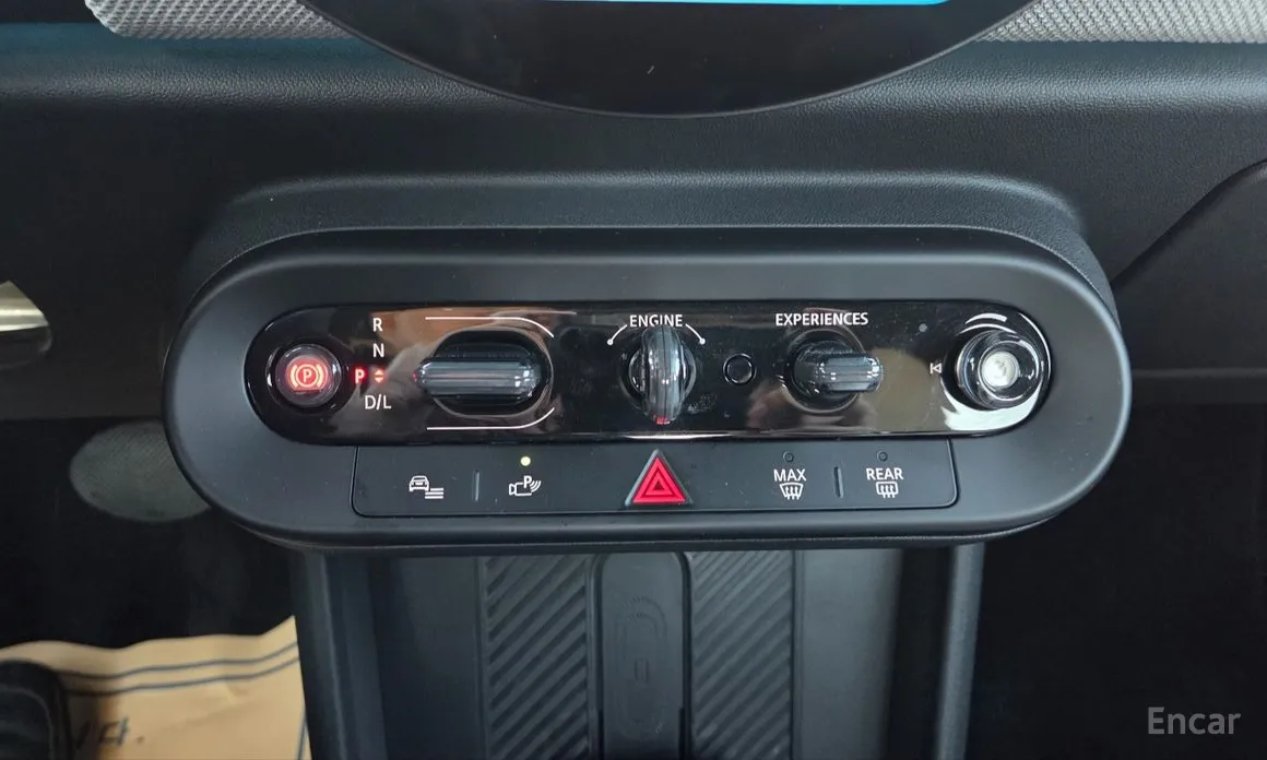 Mini Cooper 2024 5 Door Favoured