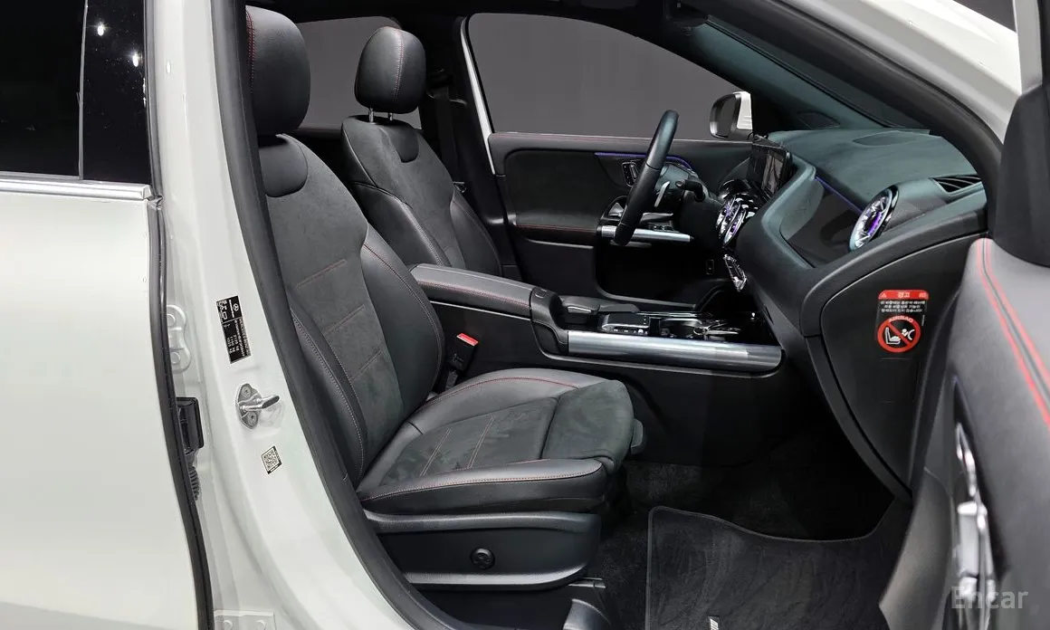 Mercedes-Benz GLA-Class 2020 GLA250 4MATIC