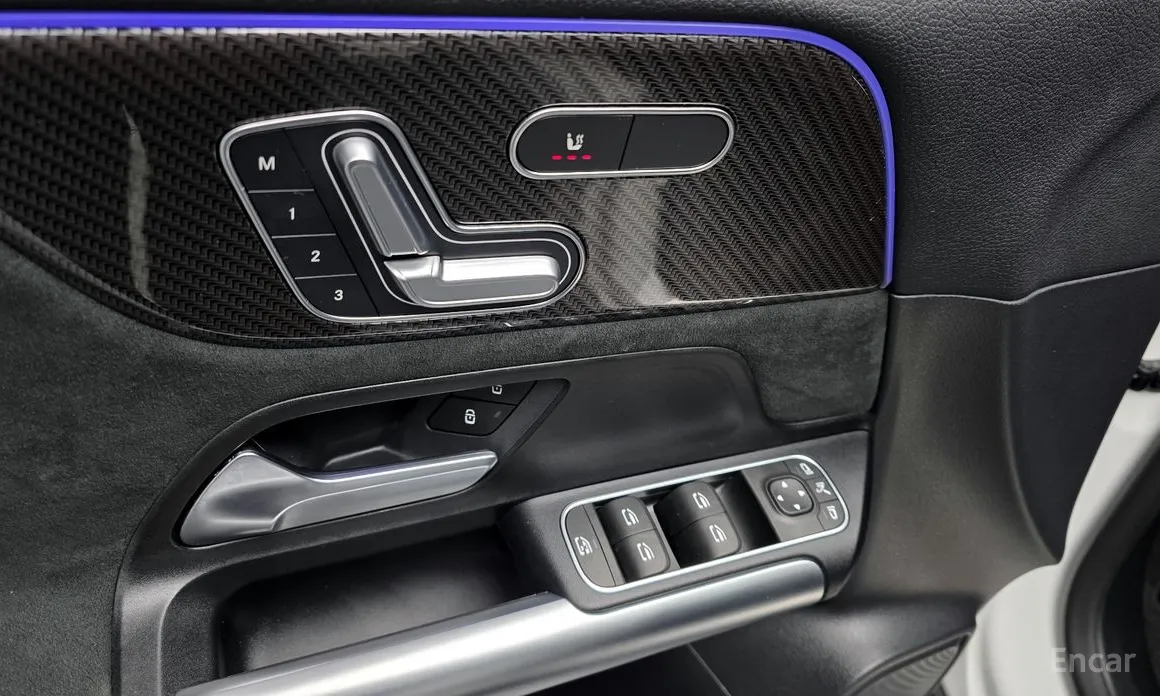 Mercedes-Benz GLA-Class 2020 GLA250 4MATIC