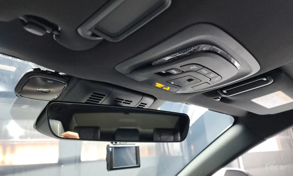 Toyota Crown 2023 2.5 4WD Hybrid