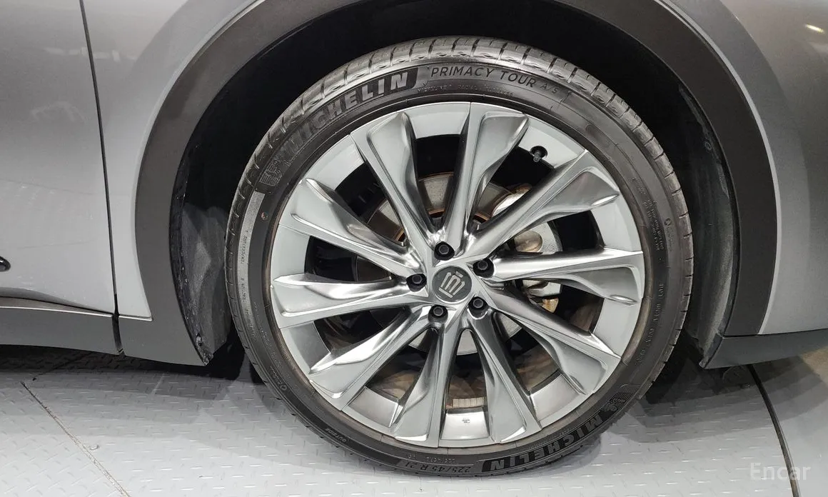 Toyota Crown 2023 2.5 4WD Hybrid