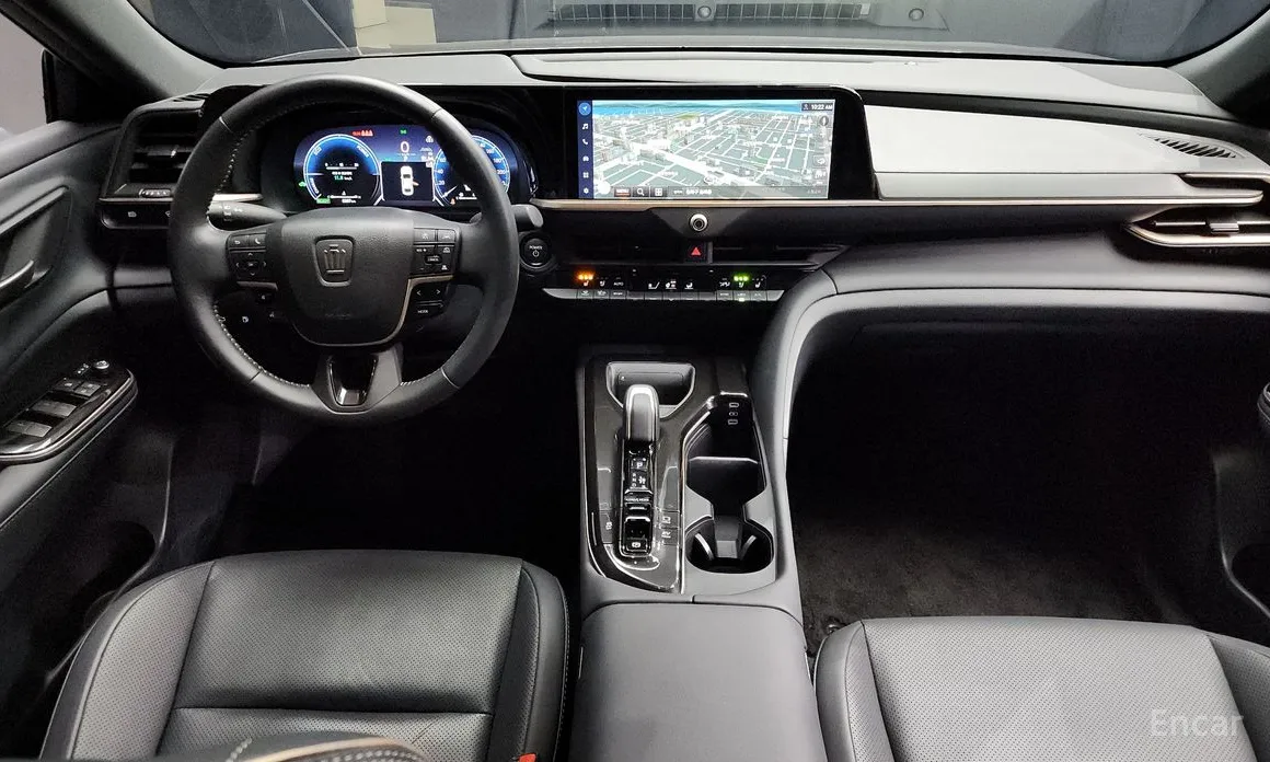 Toyota Crown 2023 2.5 4WD Hybrid