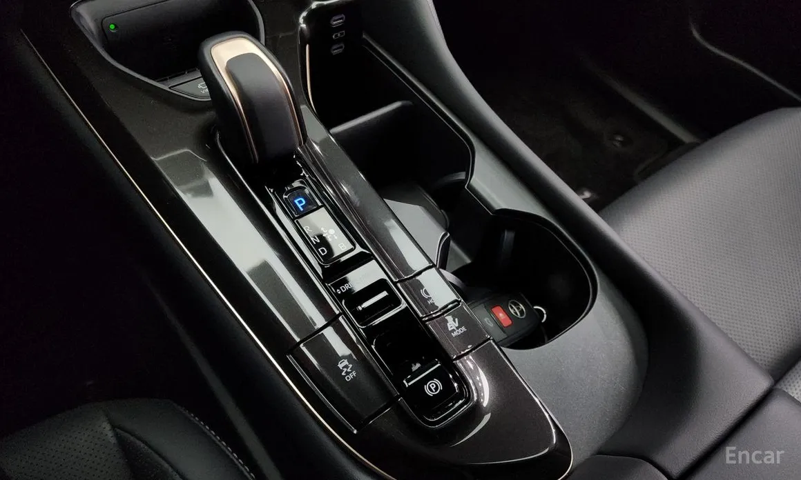 Toyota Crown 2023 2.5 4WD Hybrid