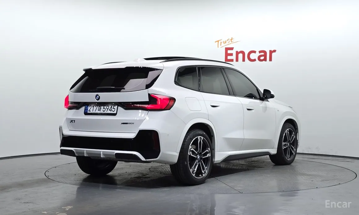 BMW X1 2023 xDrive 20i M Sport