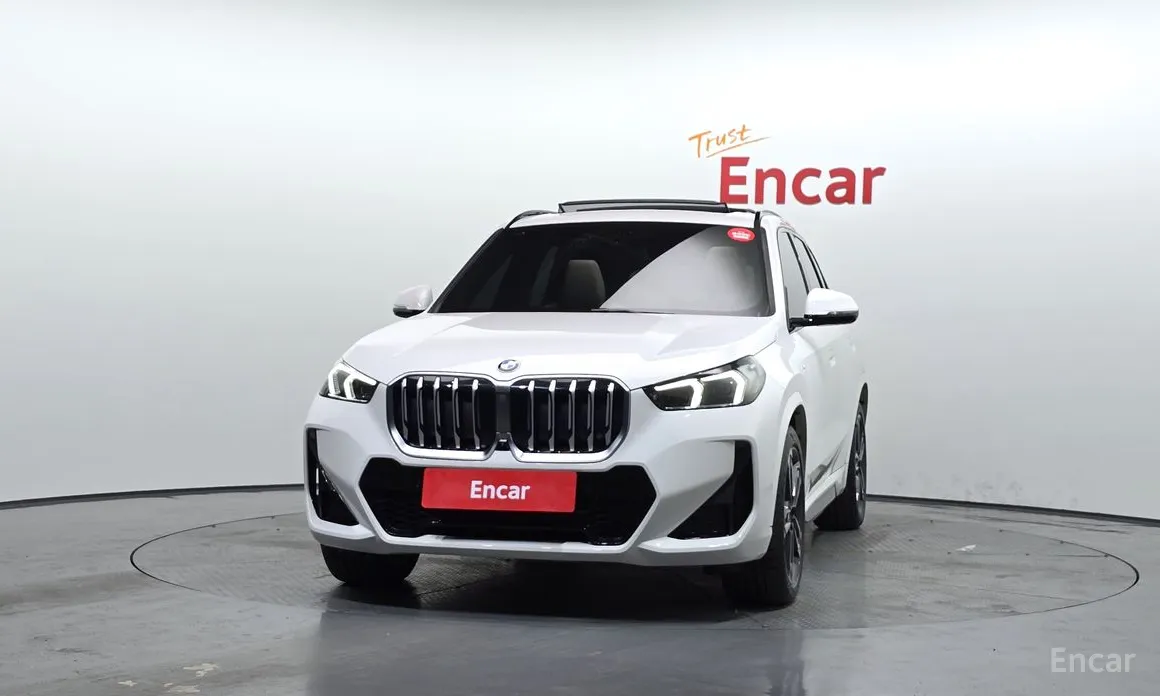 BMW X1 2023 xDrive 20i M Sport