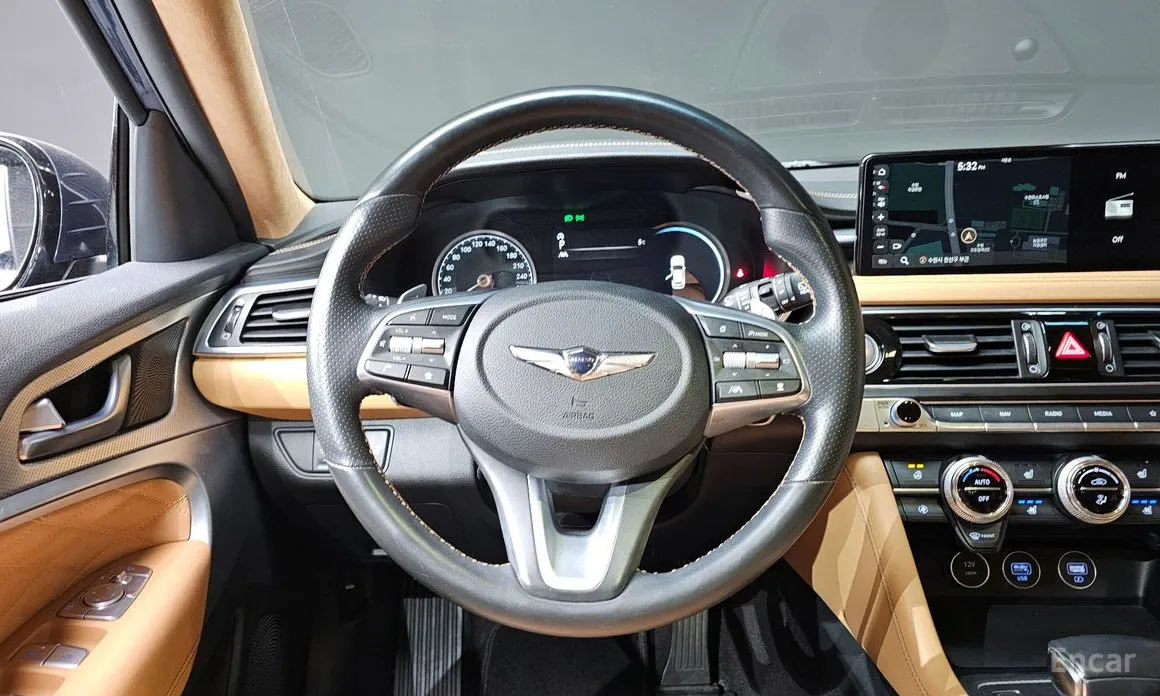 Genesis G70 2022 Gasoline 2.0T 2WD