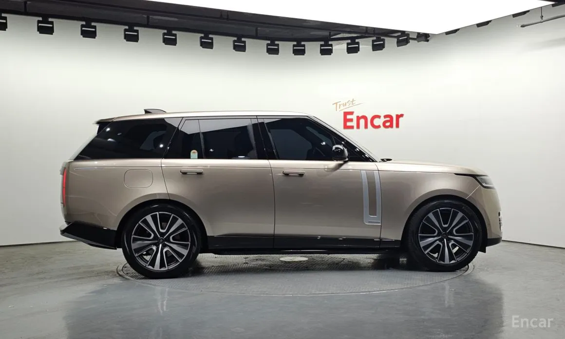 Land Rover Range Rover 2022 P530 Autobiography