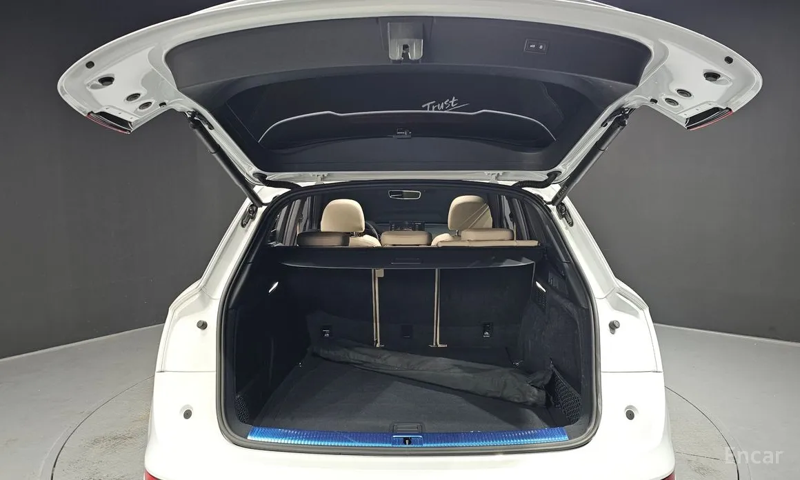 Audi Q5 2017 45 TFSI Quattro Premium