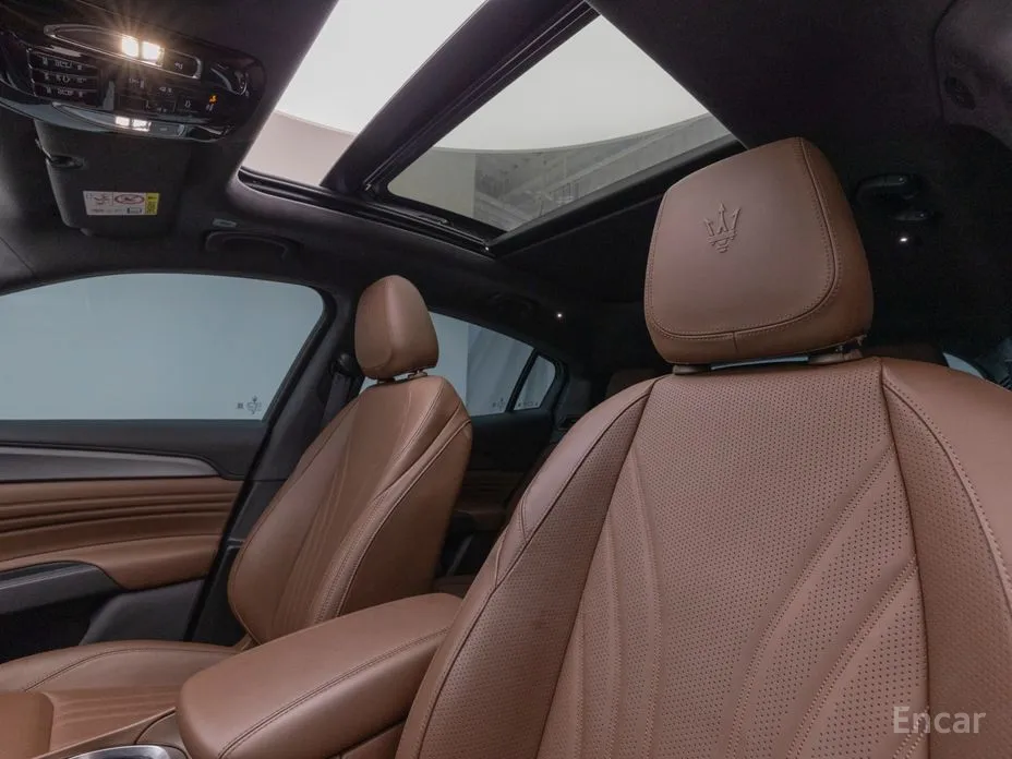 Maserati Grecale 2022 2.0 AWD GT