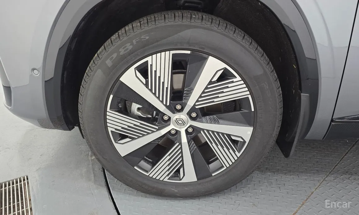 Renault Grand Koleos 2024 1.5 E-TECH Iconic 2WD