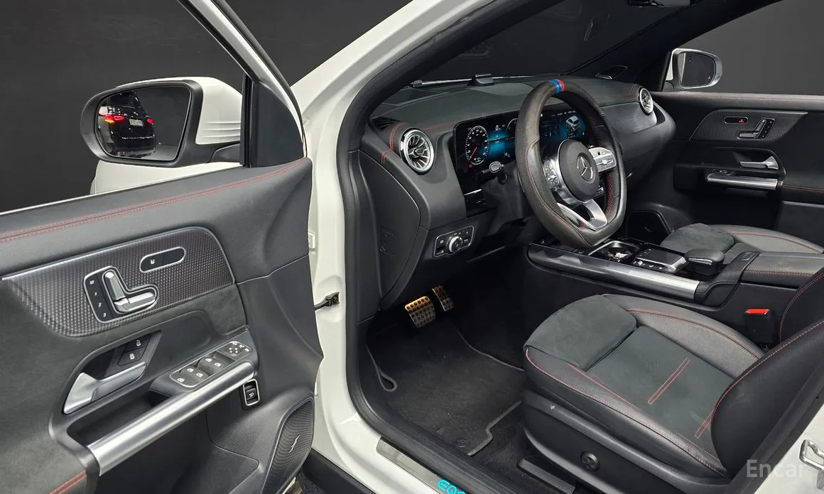 Mercedes-Benz EQA 2021 EQA250 AMG Line