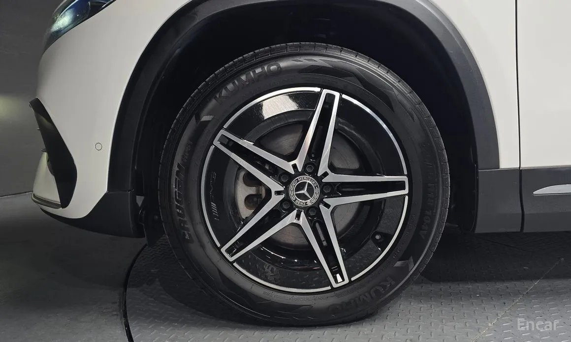 Mercedes-Benz EQA 2021 EQA250 AMG Line