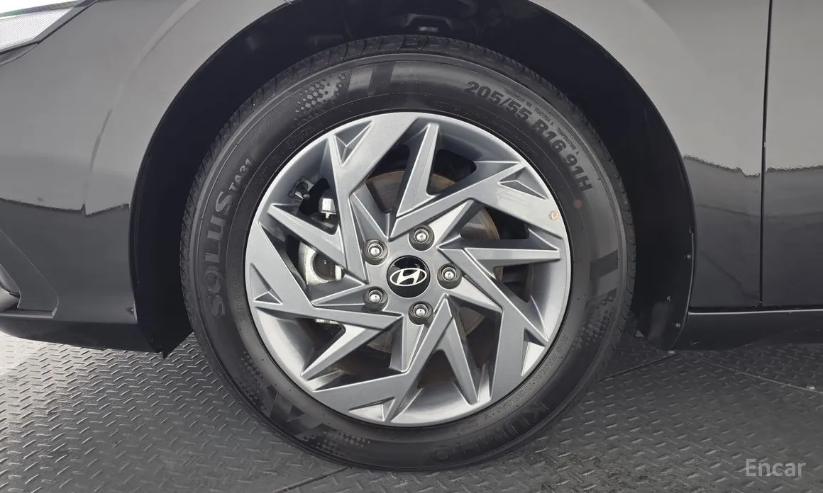 Hyundai Avante 2023 1.6