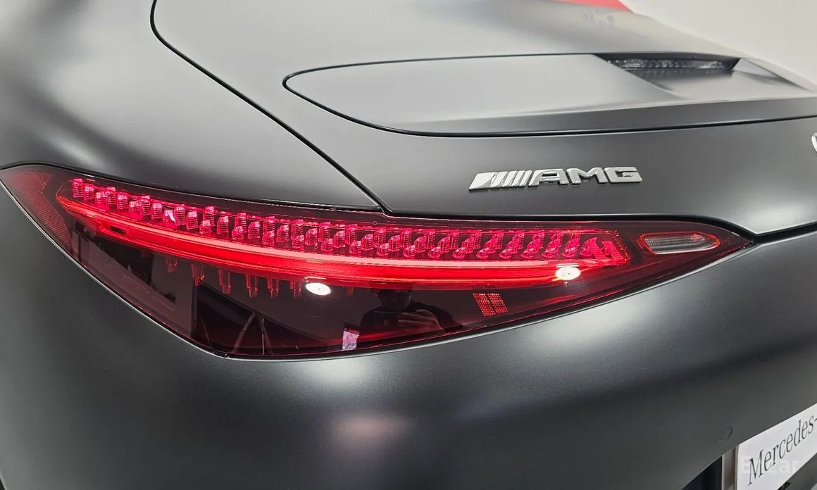 Mercedes-Benz SL-Class 2023 AMG SL63 4MATIC+