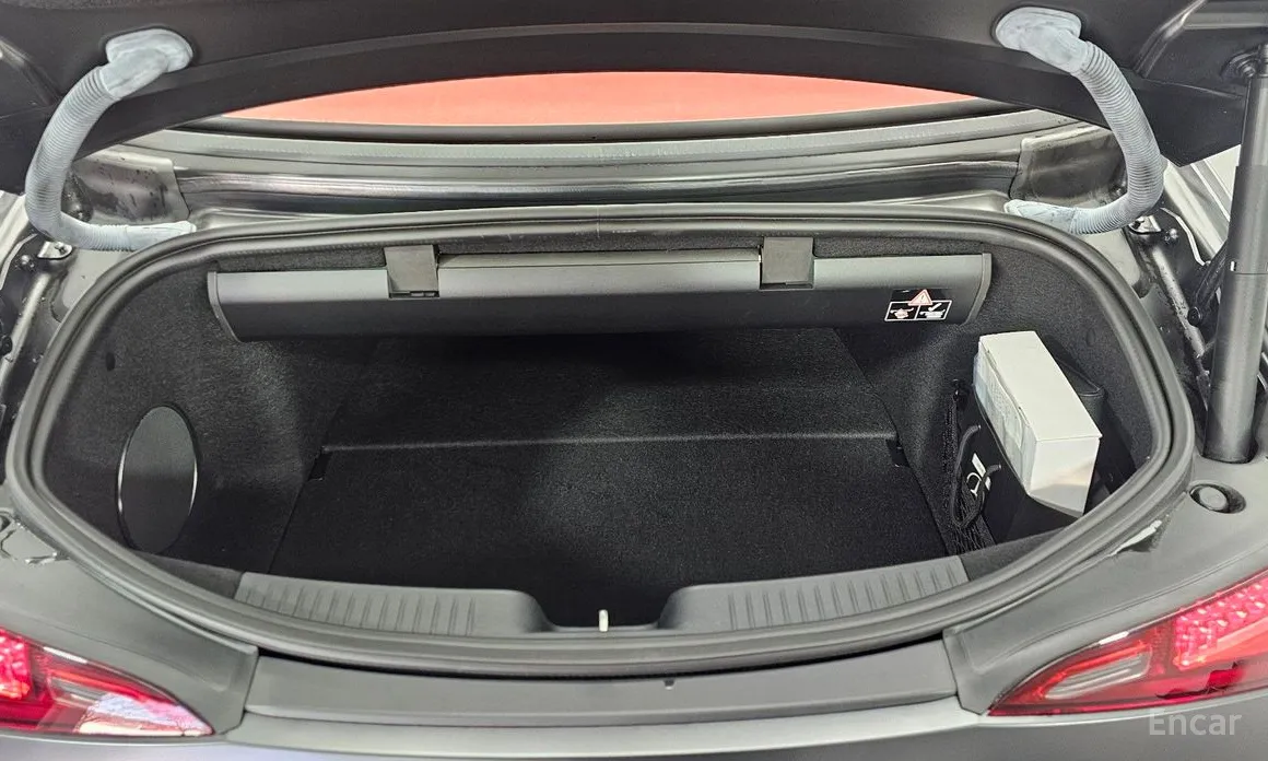 Mercedes-Benz SL-Class 2023 AMG SL63 4MATIC+