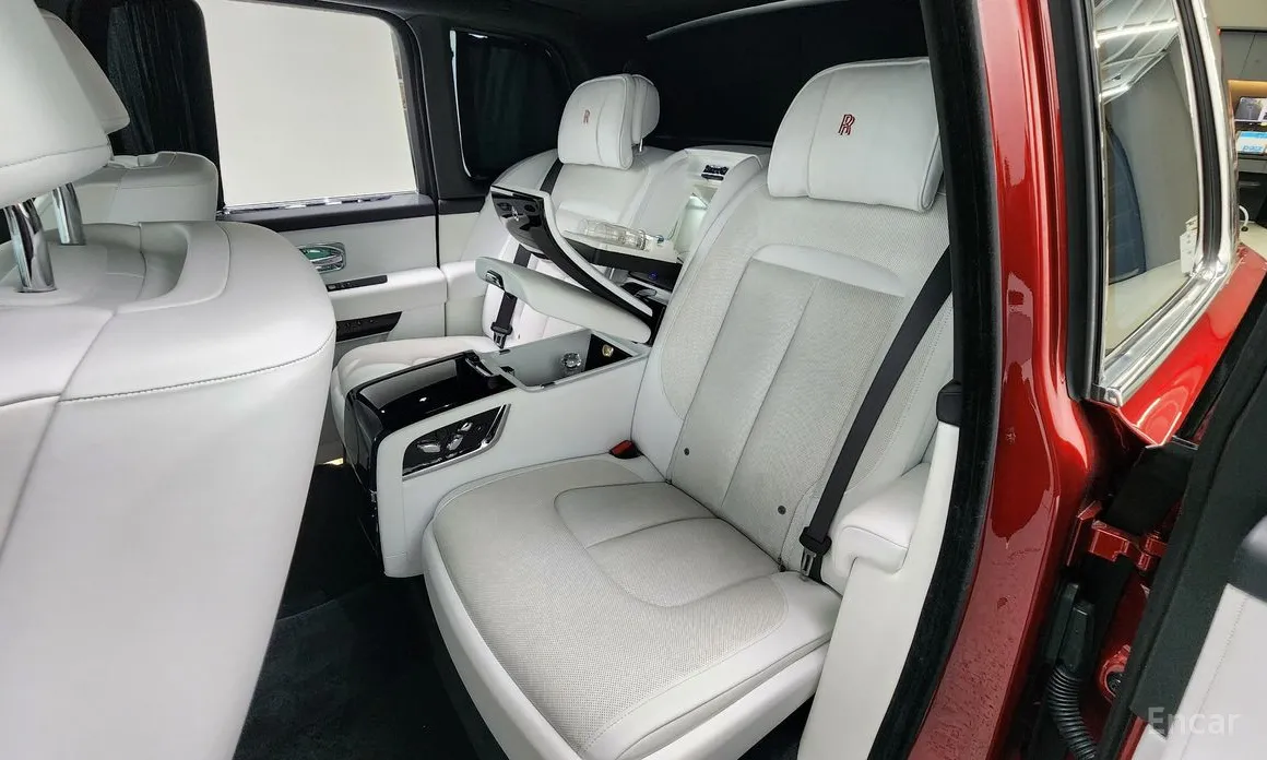 Rolls-Royce Cullinan 2018 6.7 V12