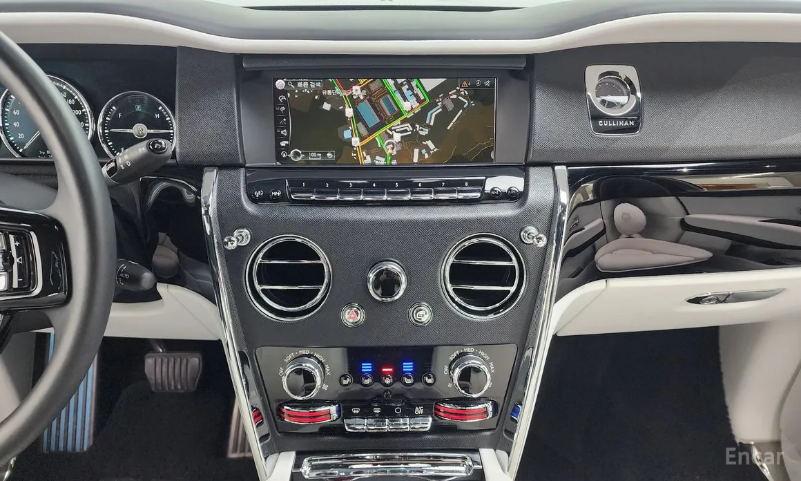 Rolls-Royce Cullinan 2018 6.7 V12