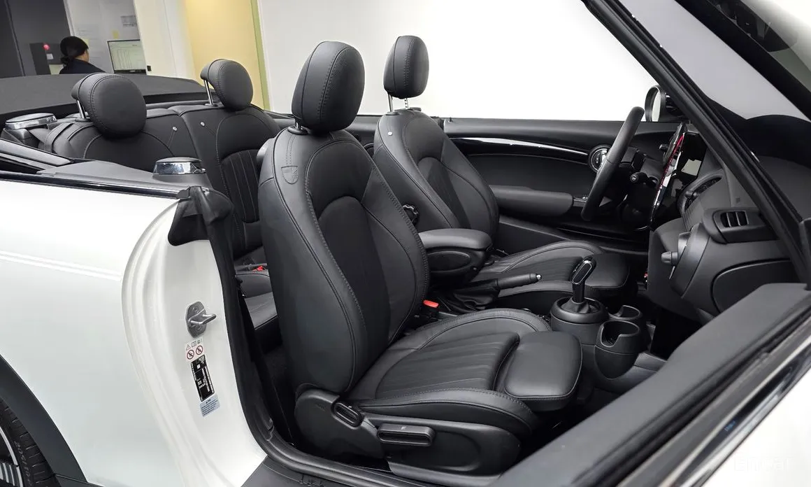 Mini Cooper Convertible 2001 Seaside Edition