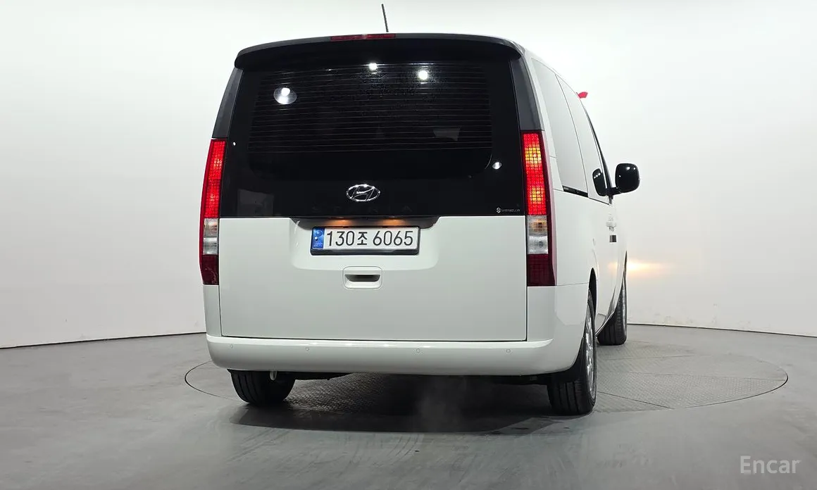 Hyundai Staria 2021 L3.5 Tourer 9-Seater