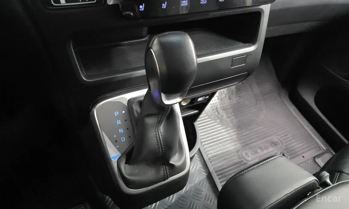 Hyundai Staria 2021 L3.5 Tourer 9-Seater