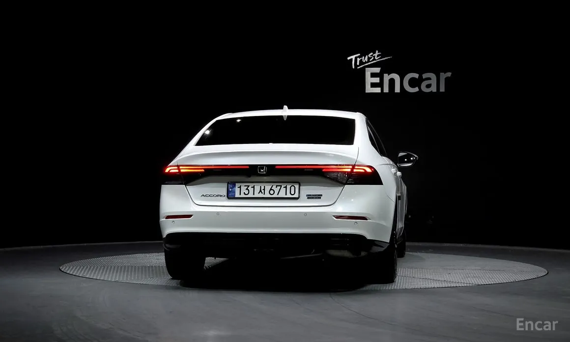 Honda Accord 2023 2.0 Hybrid Touring