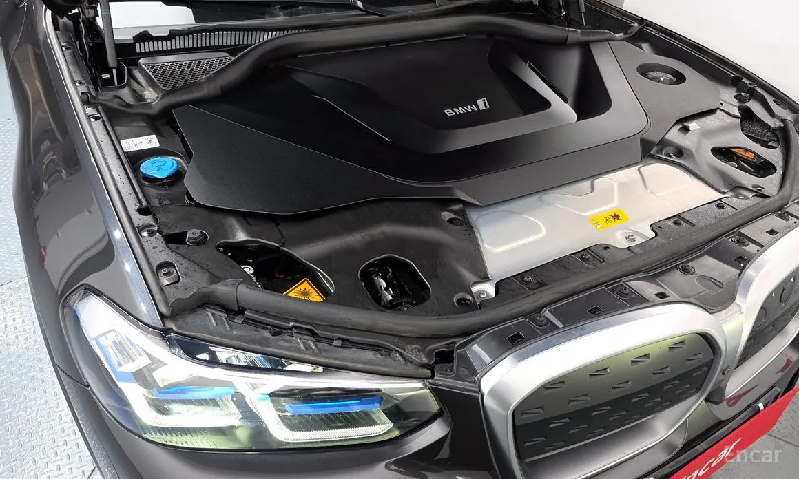 BMW iX3 2021 M Sports