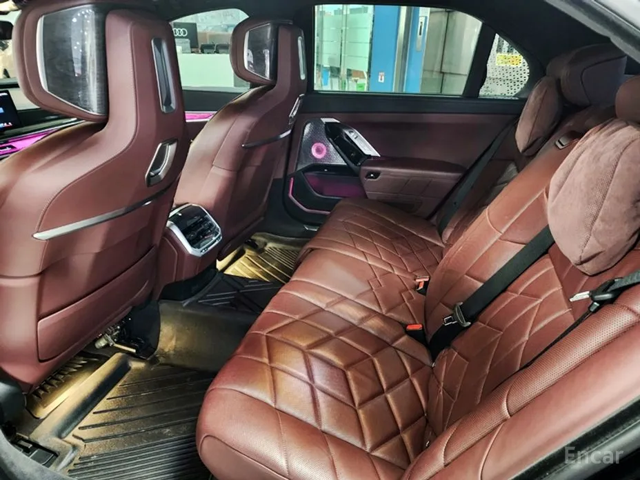 BMW i7 2022 xDrive 60 M sport