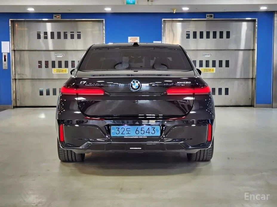 BMW i7 2022 xDrive 60 M sport